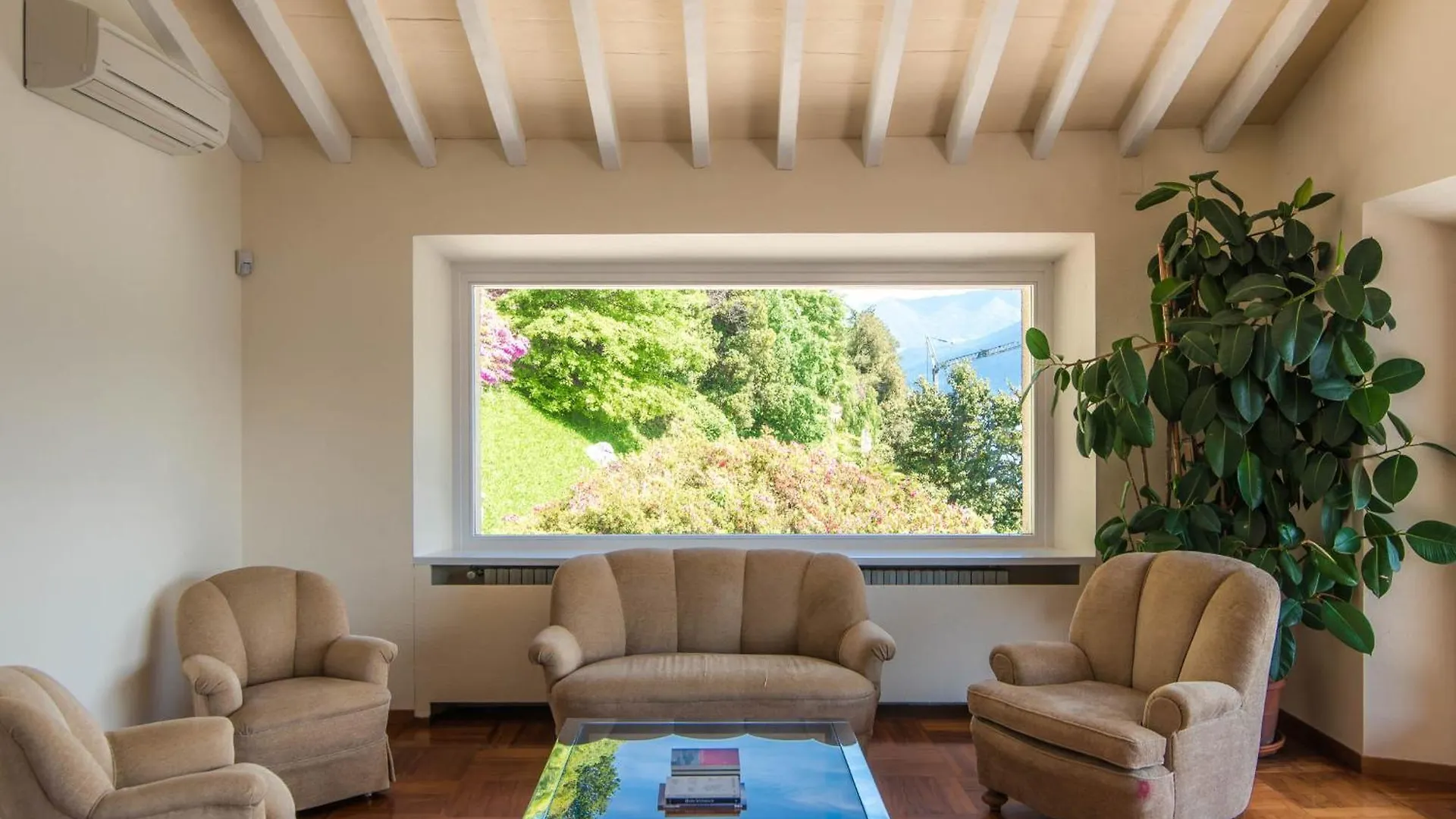 Villa Belvedere By Comorooms